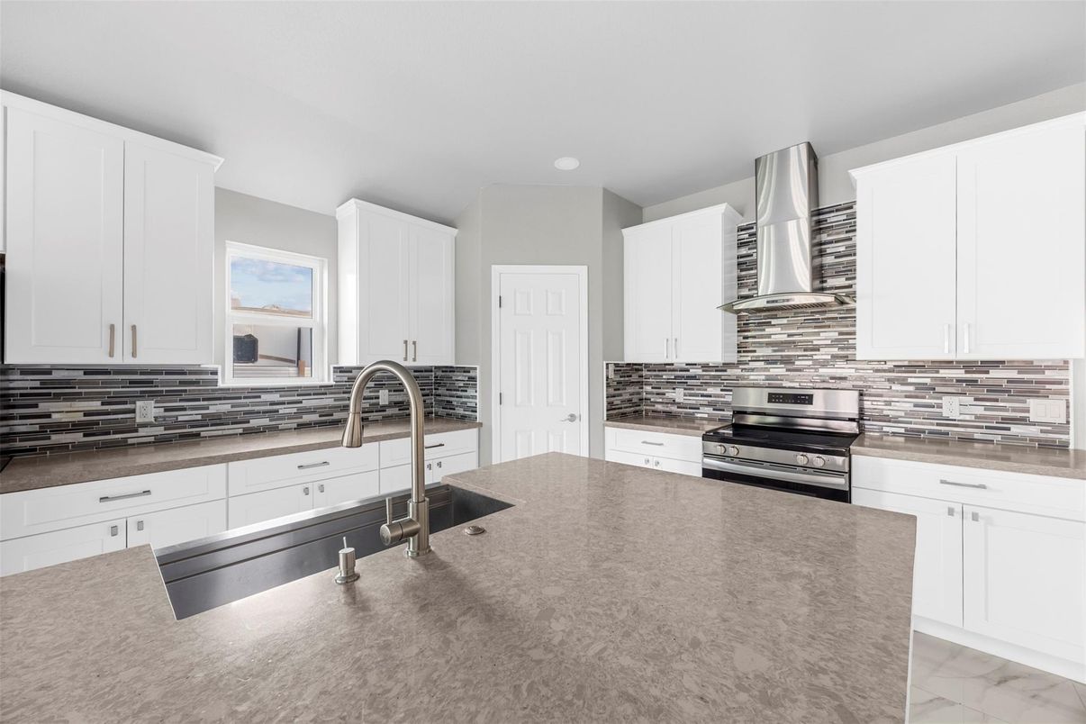 Interior, Kitchen, Stainless Steel Appliances