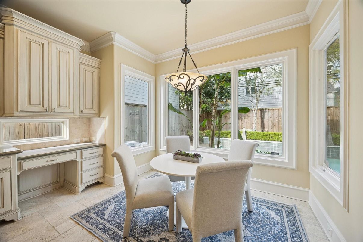 Dining room, Interior, Pendant Lights