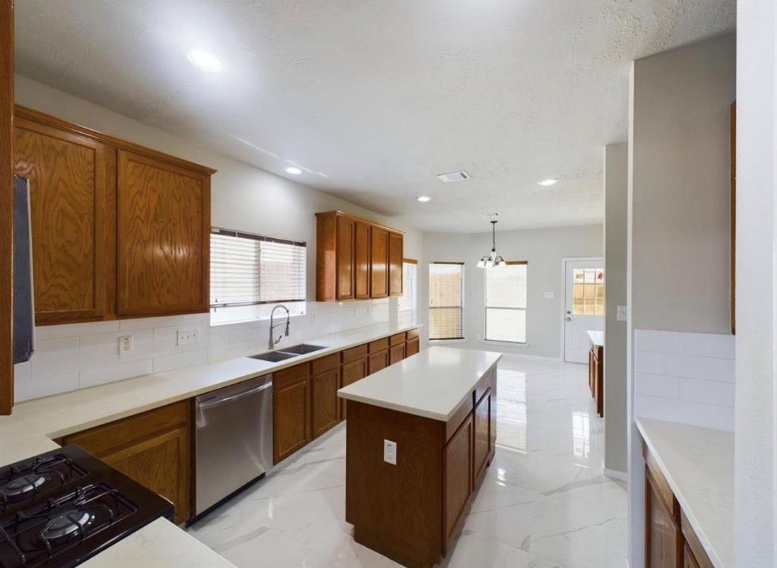 Interior, Kitchen, Marble, Pendant Lights, Recessed Lighting, Stainless Steel Appliances