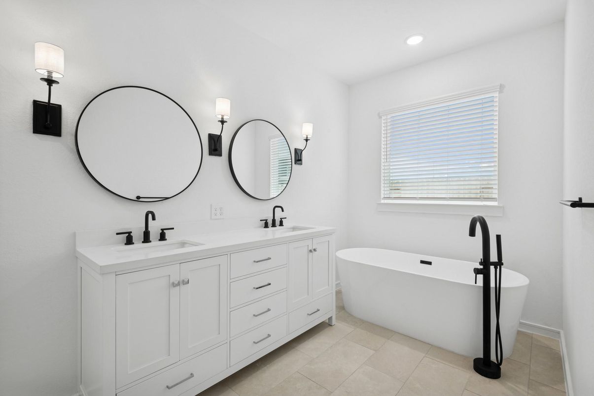 Bathroom, Dual Sink Vanities, Free Standing Baths, Interior, Recessed Lighting