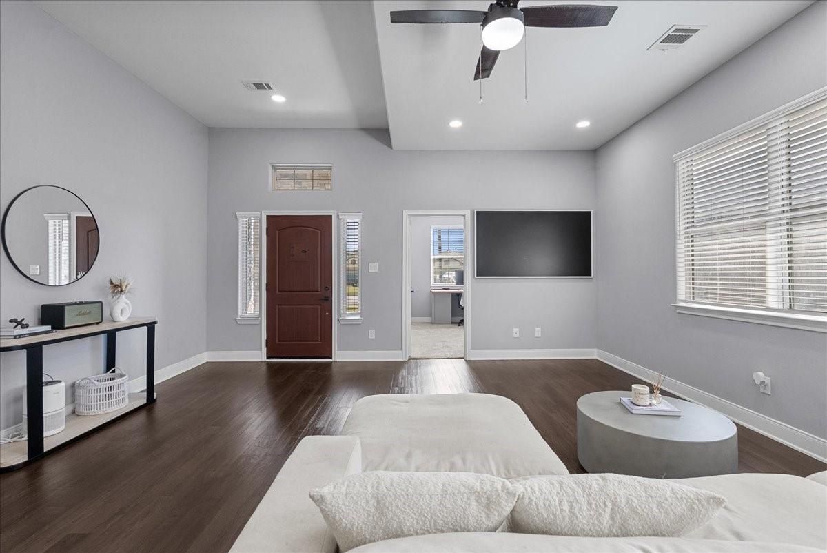 Interior, Living room, Recessed Lighting, Wood Texture Flooring