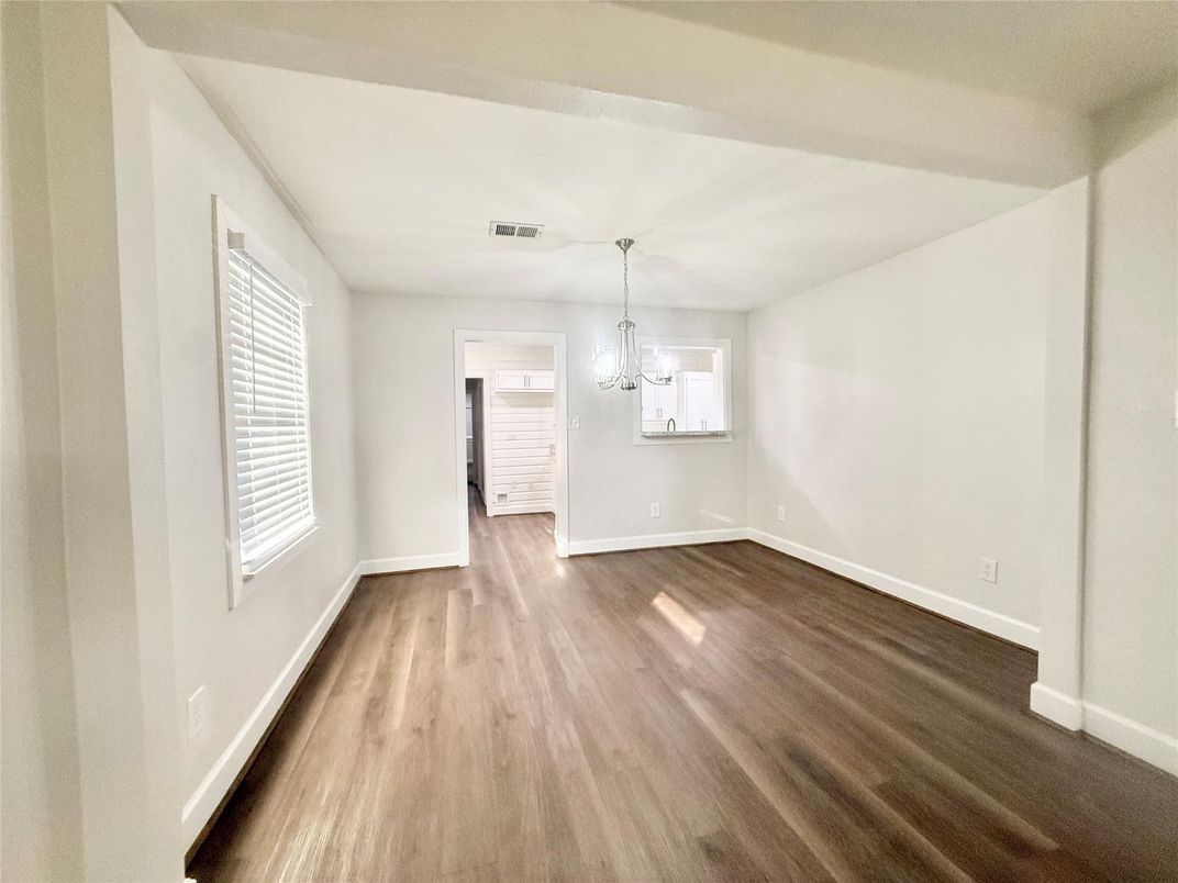 Chandelier, Empty room, Interior, Wood Texture Flooring