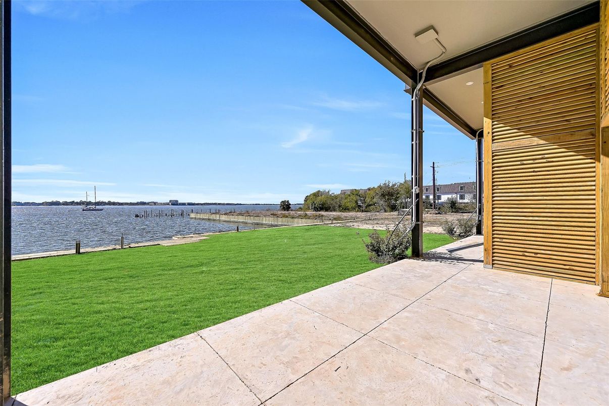 Backyard, Exterior, Water