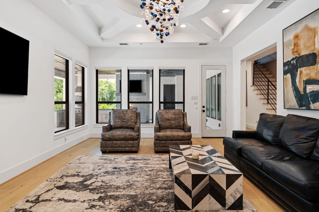 Interior, Living room, Pendant Lights, Recessed Lighting, Wood Texture Flooring