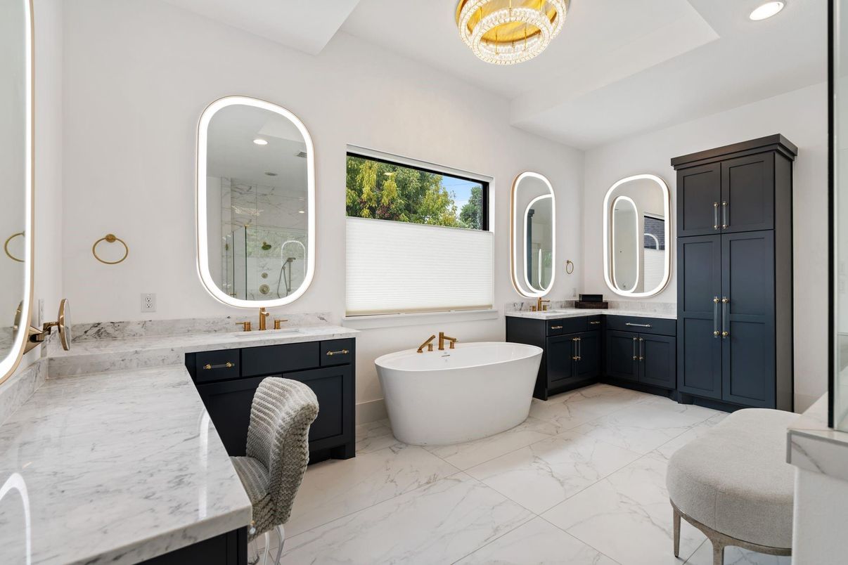 Bathroom, Chandelier, Dual Sink Vanities, Free Standing Baths, Interior, Marble, Recessed Lighting