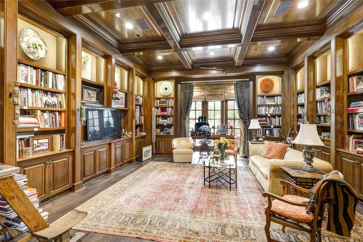 Interior, Living room, Recessed Lighting, Wooden Beams, Wooden Ceilings, Wood Texture Flooring