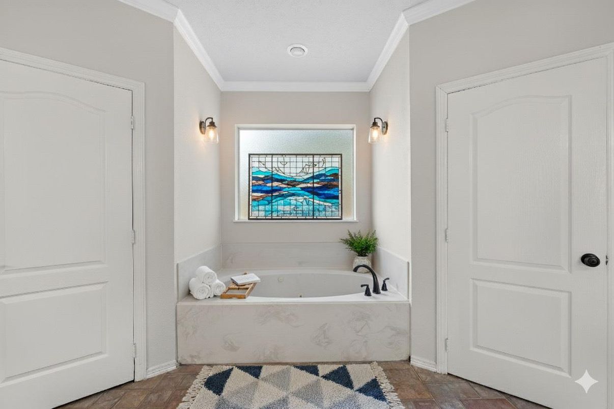 Bathroom, Interior, Recessed Lighting