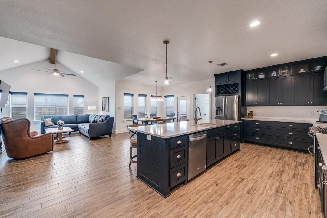 Interior, Kitchen, Living room, Pendant Lights, Recessed Lighting, Stainless Steel Appliances, Wood Texture Flooring