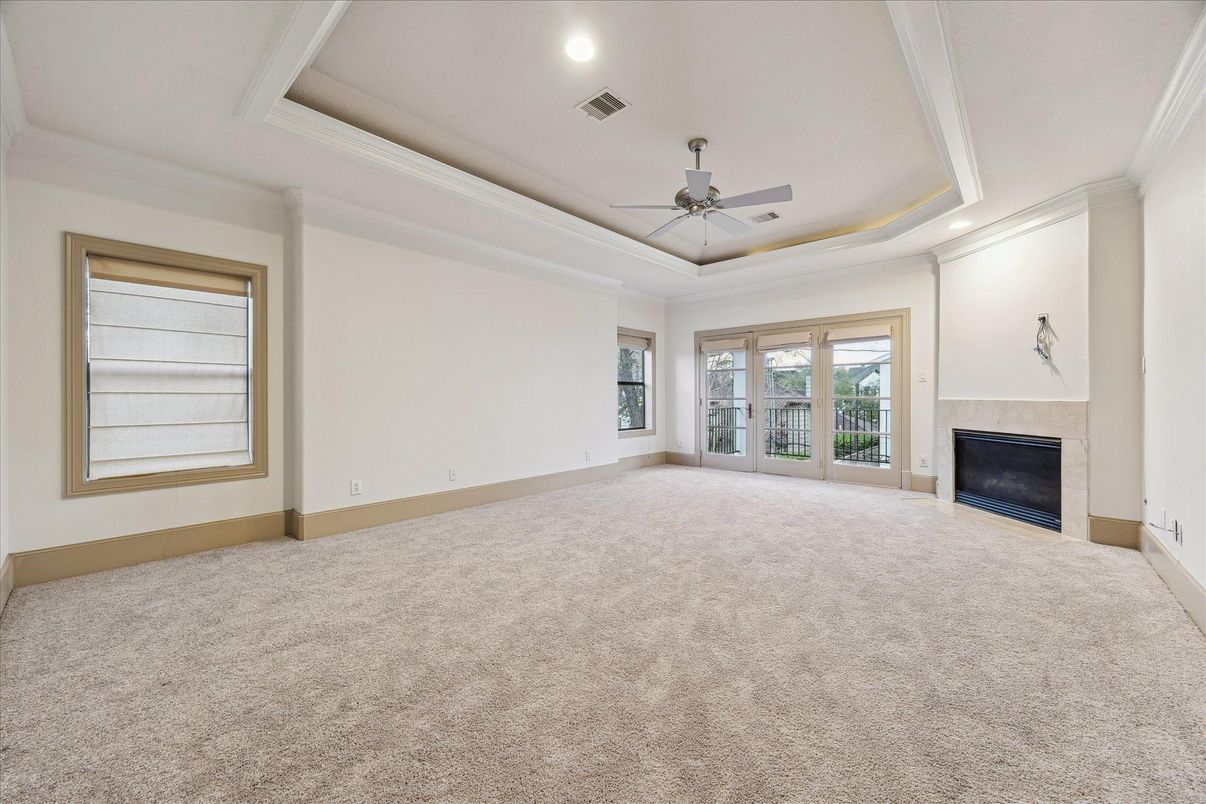 Empty room, Fireplace, Interior, Recessed Lighting