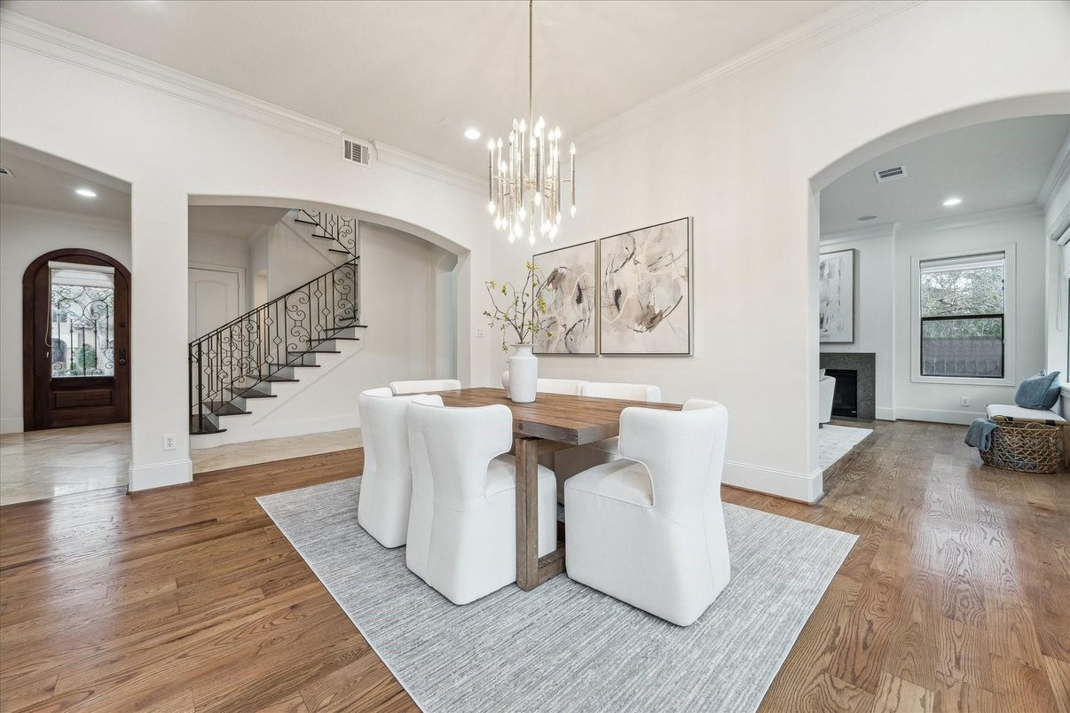 Dining room, Fireplace, Interior, Pendant Lights, Recessed Lighting, Wood Texture Flooring