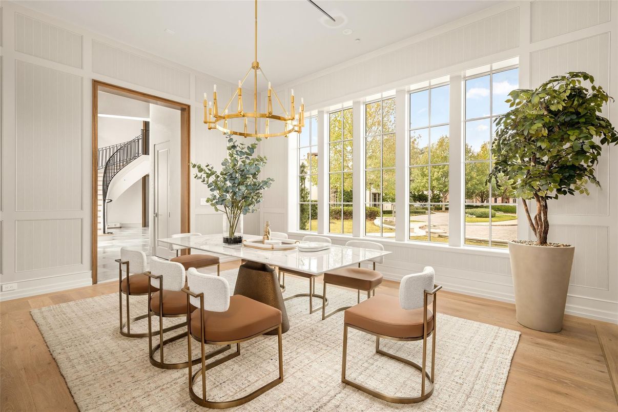 Chandelier, Dining room, Interior, Pendant Lights, Recessed Lighting, Wood Texture Flooring