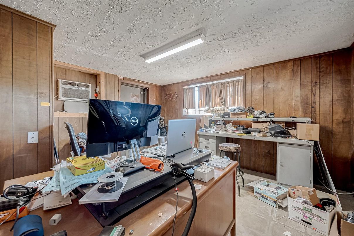 Home Office, Interior, Wooden Walls