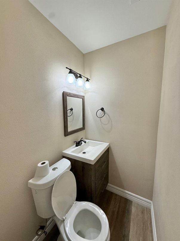 Bathroom, Dual Sink Vanities, Interior, Wood Texture Flooring