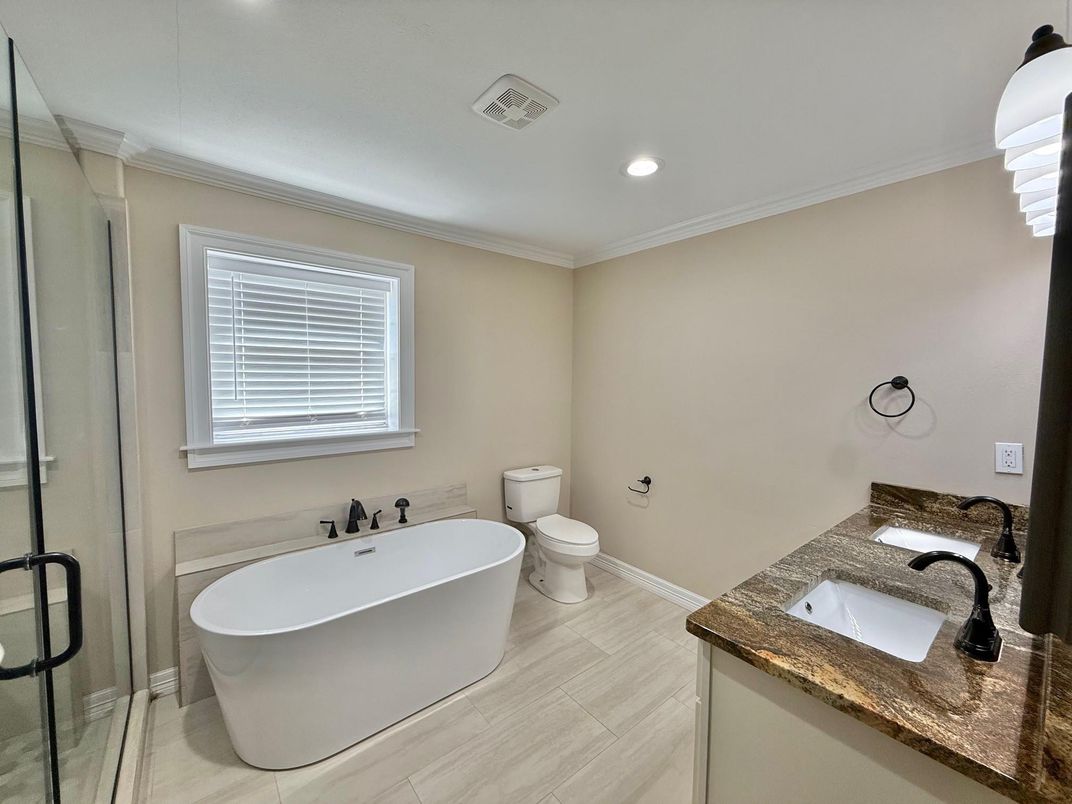 Bathroom, Dual Sink Vanities, Free Standing Baths, Glass Shower, Interior, Recessed Lighting