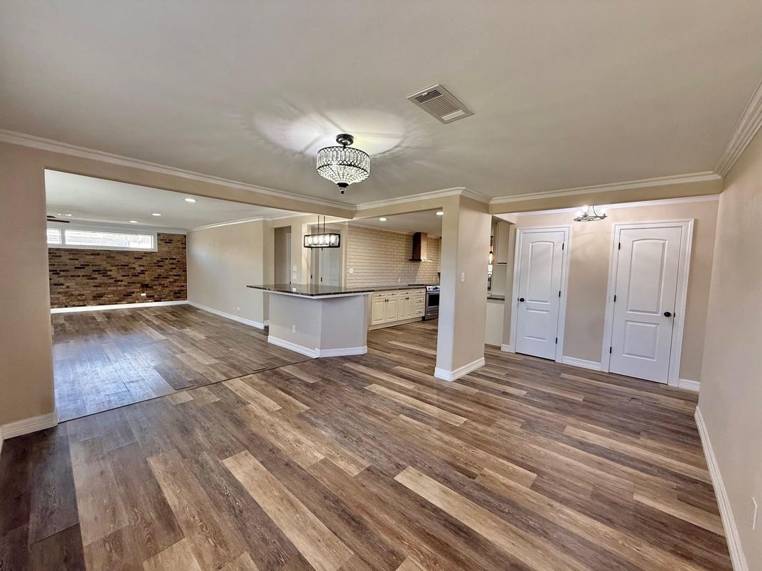 Interior, Kitchen, Recessed Lighting, Wood Texture Flooring