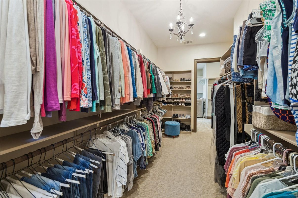 Chandelier, Interior, Recessed Lighting, Walk-in Closets