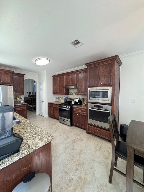 Interior, Kitchen, Stainless Steel Appliances