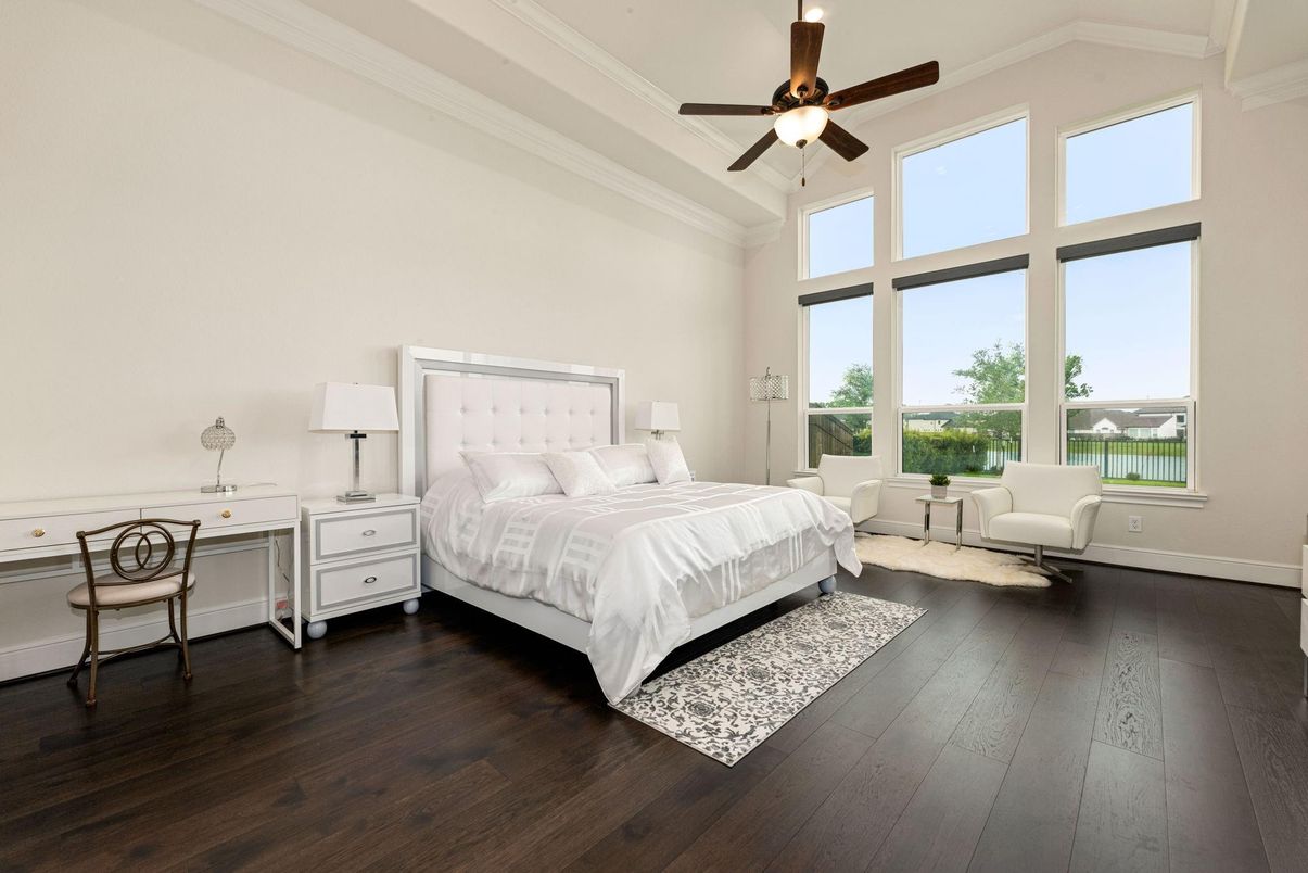 Bedroom, Home Office, Interior, Wood Texture Flooring