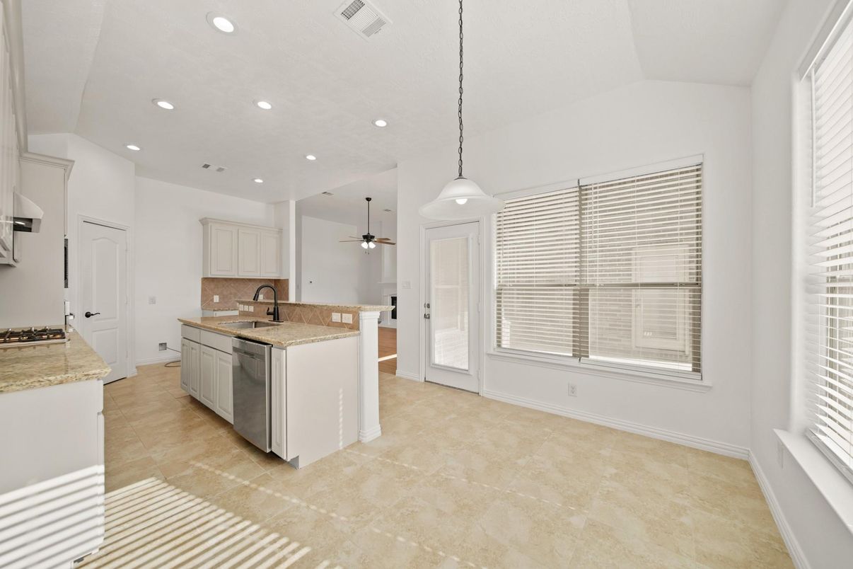 Interior, Kitchen, Pendant Lights, Recessed Lighting