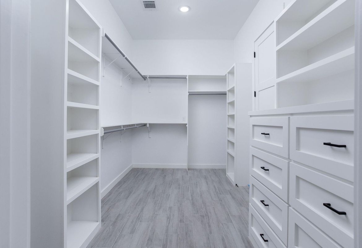 Interior, Recessed Lighting, Walk-in Closets, Wood Texture Flooring