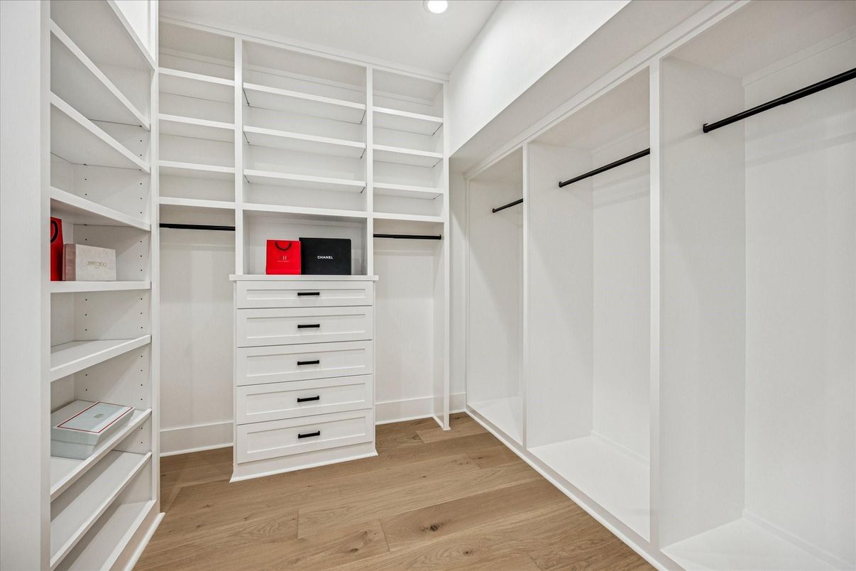 Interior, Recessed Lighting, Walk-in Closets, Wood Texture Flooring