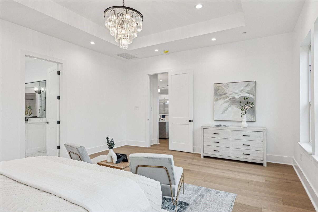 Chandelier, Interior, Recessed Lighting, Wood Texture Flooring