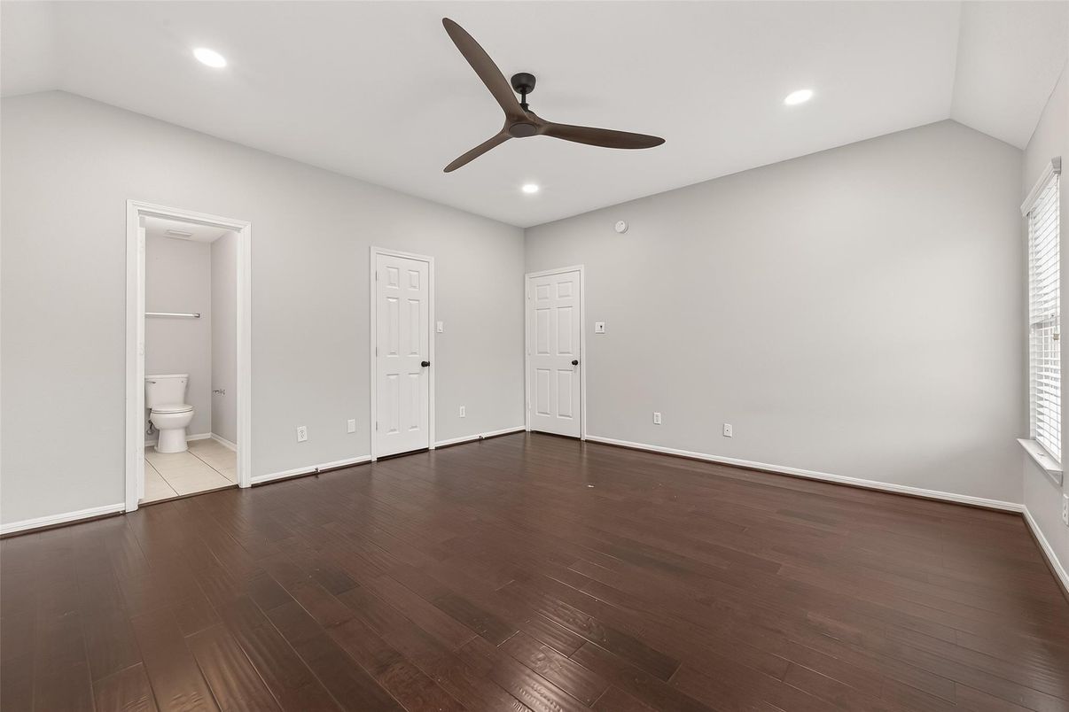 Bathroom, Empty room, Interior, Recessed Lighting, Wood Texture Flooring