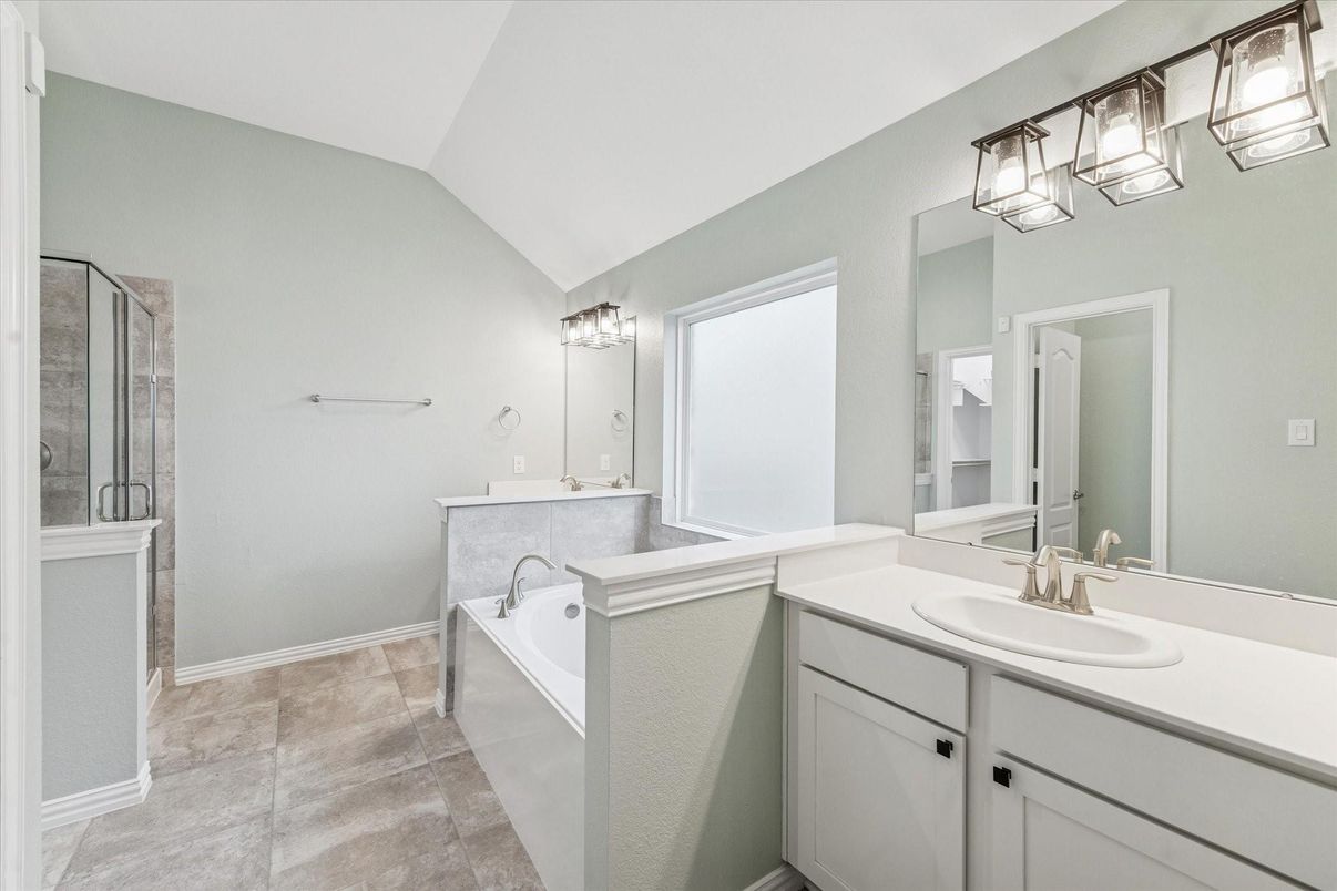 Bathroom, Dual Sink Vanities, Interior