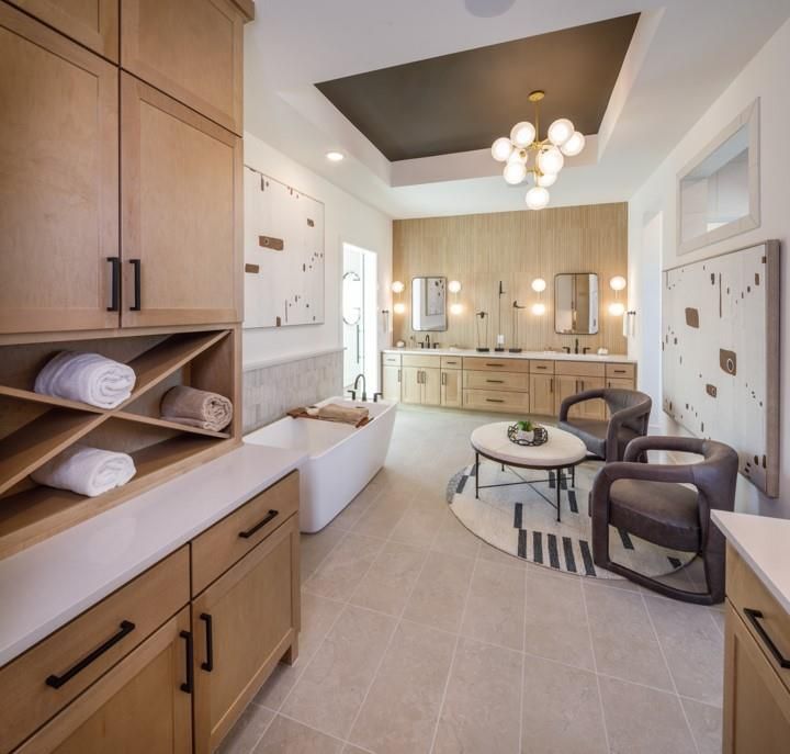 Bathroom, Dual Sink Vanities, Interior, Recessed Lighting