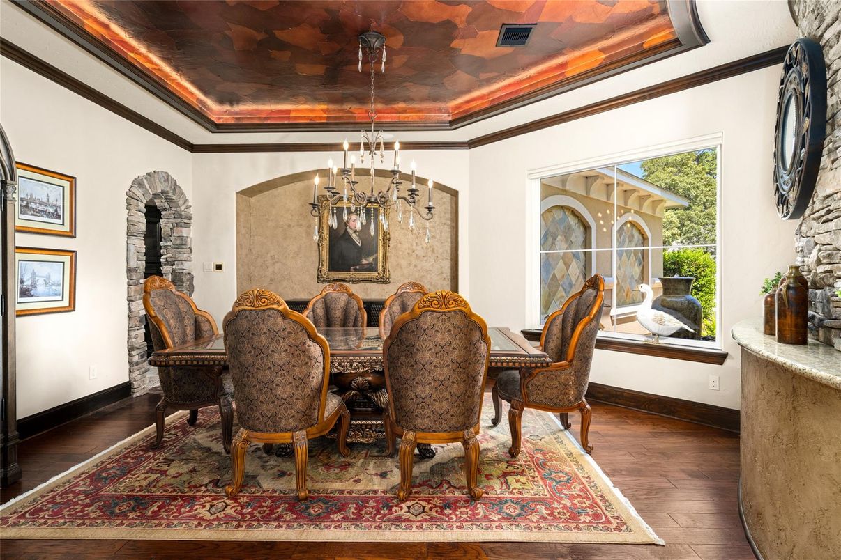 Chandelier, Dining room, Interior, Pendant Lights, Wood Texture Flooring