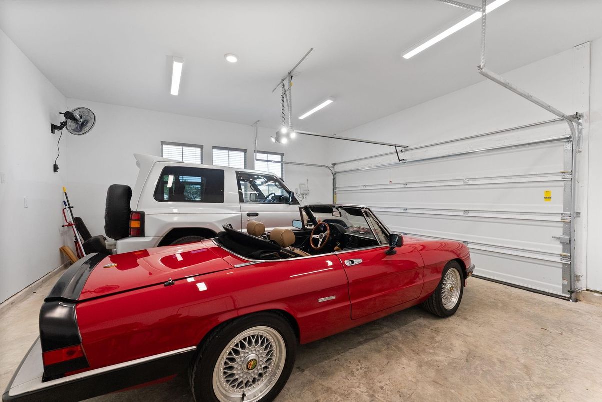 Garage, Interior, Recessed Lighting