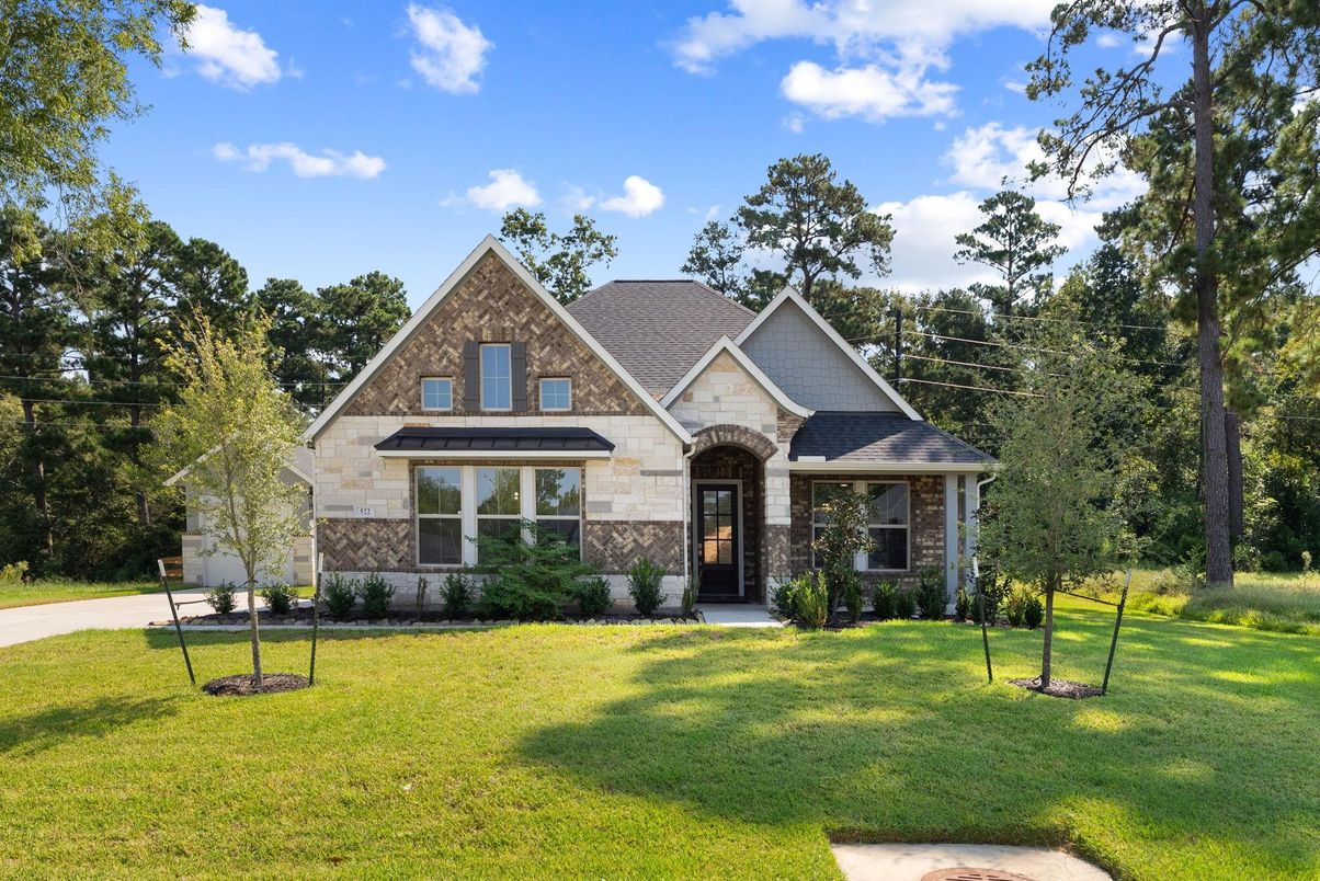 Backyard, Exterior, Facade, Brick Traditional