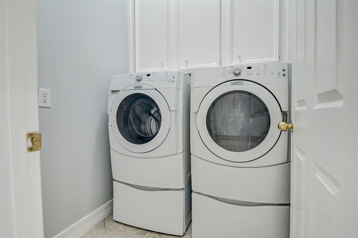 Interior, Utility Closets, Washer