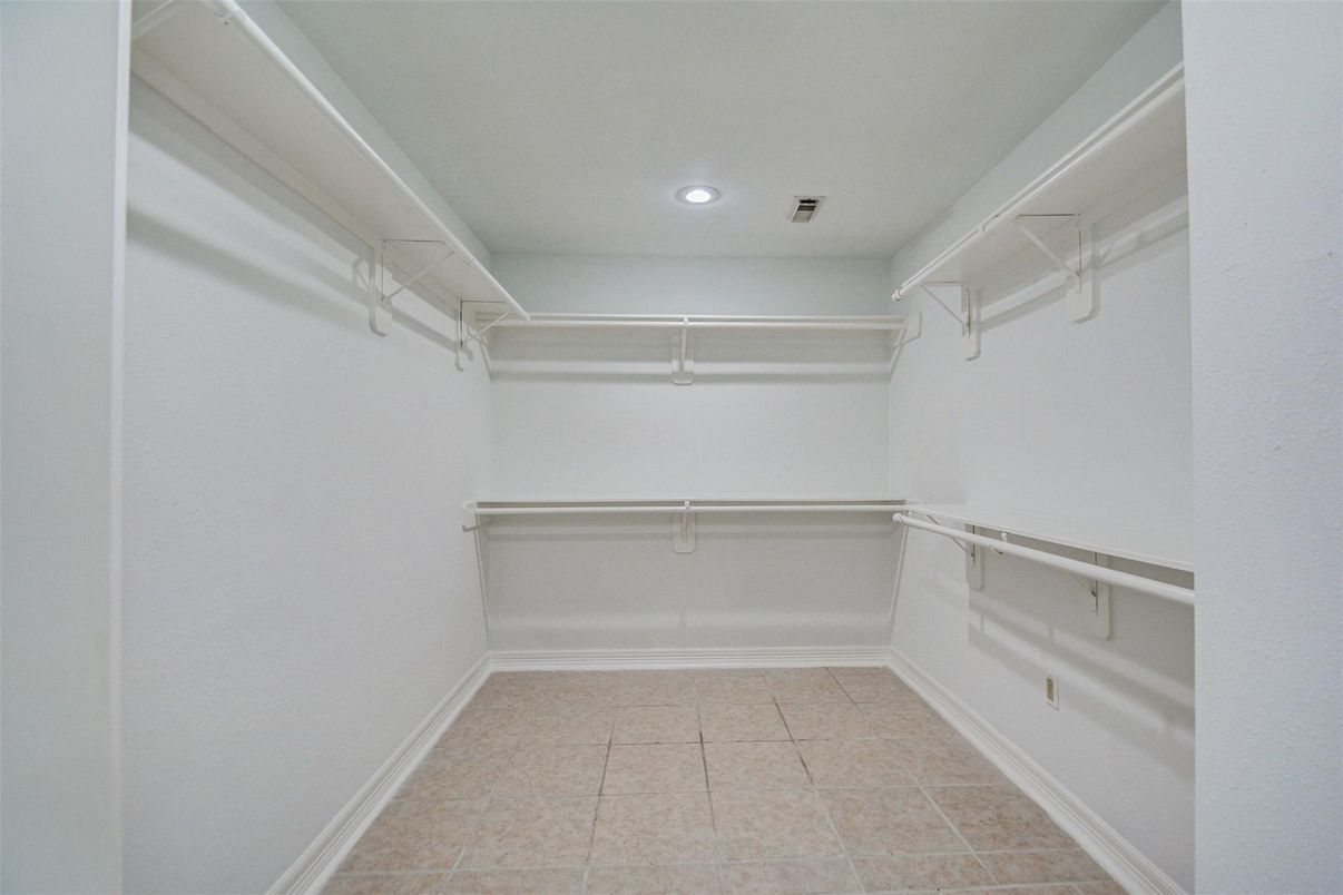 Interior, Recessed Lighting, Walk-in Closets
