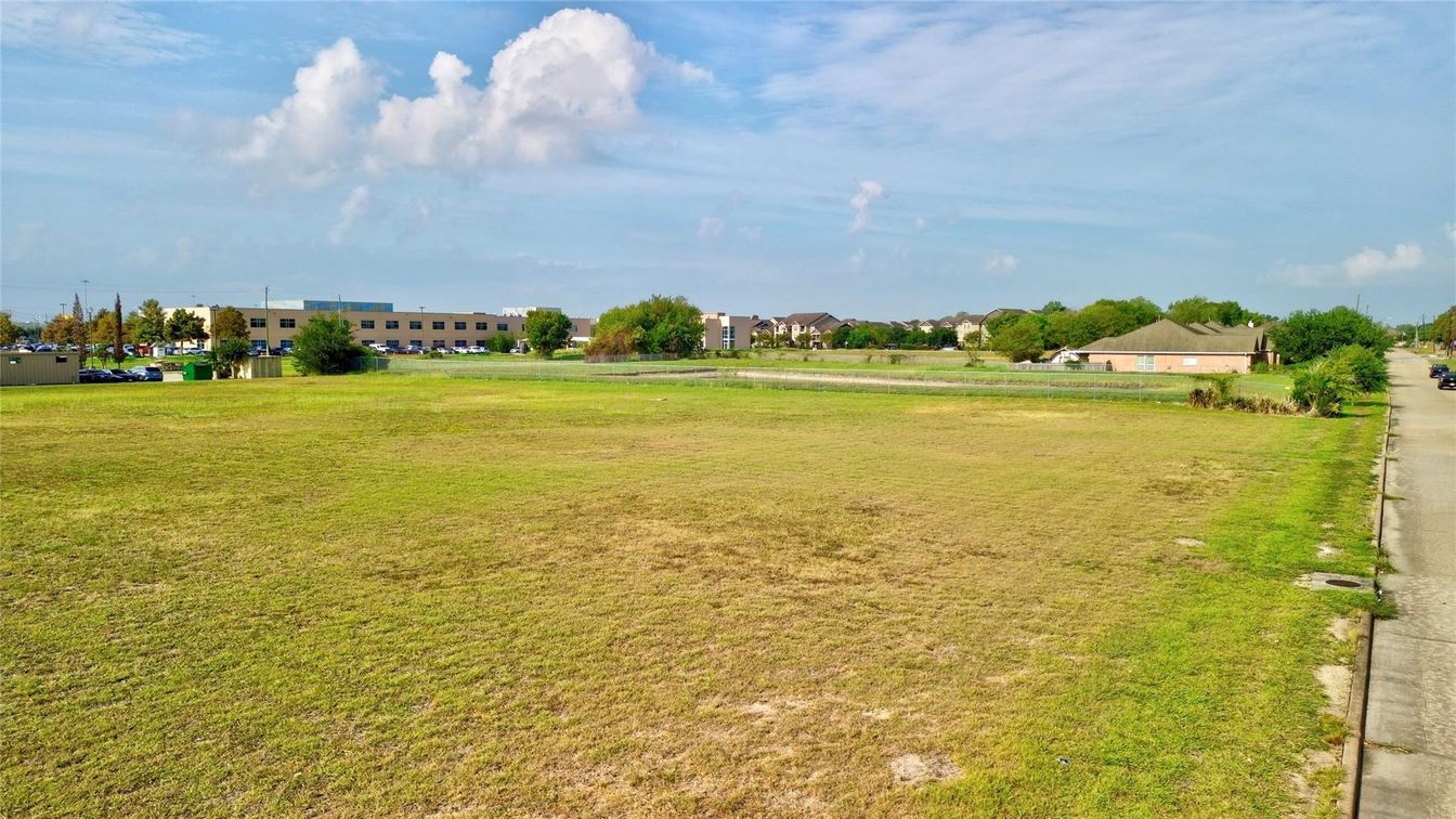 DE Listing image placeholder