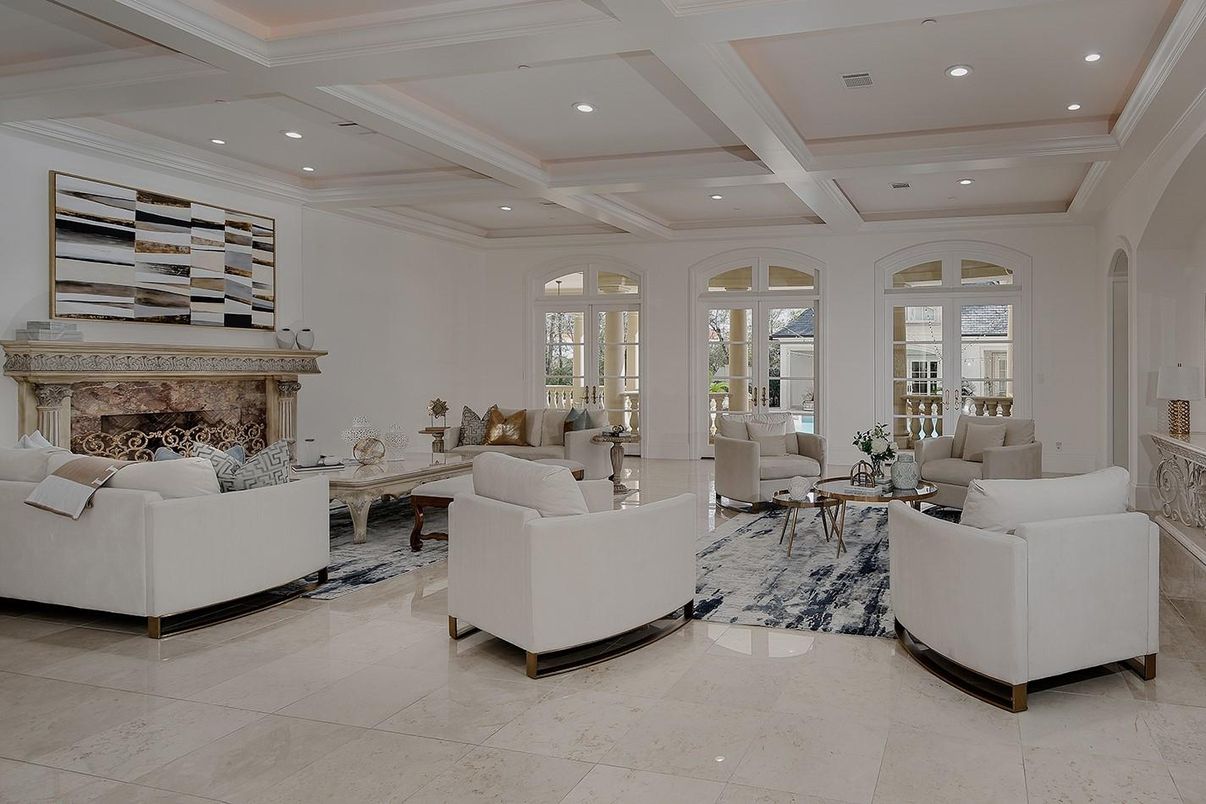 Fireplace, Interior, Living room, Recessed Lighting