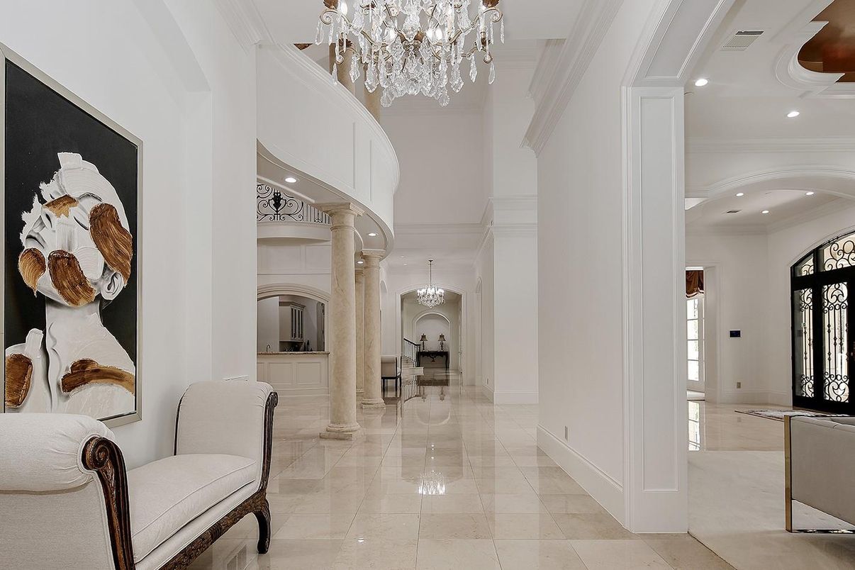 Chandelier, Interior, Recessed Lighting