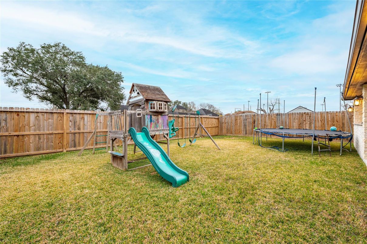 Backyard, Exterior, Playground