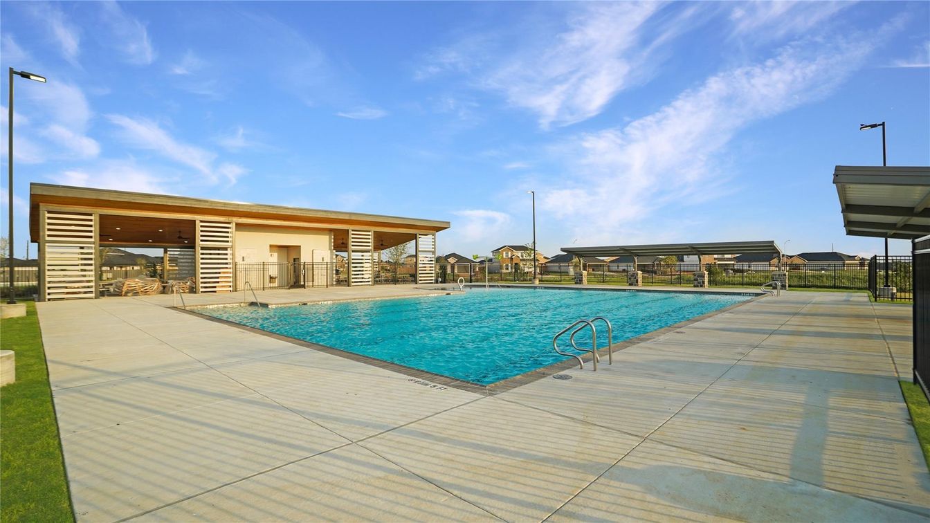 Backyard, Exterior, Pool