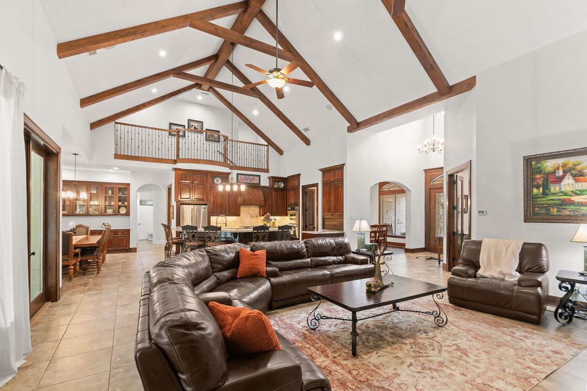 Chandelier, Dining room, Interior, Kitchen, Living room, Pendant Lights, Recessed Lighting, Wooden Beams