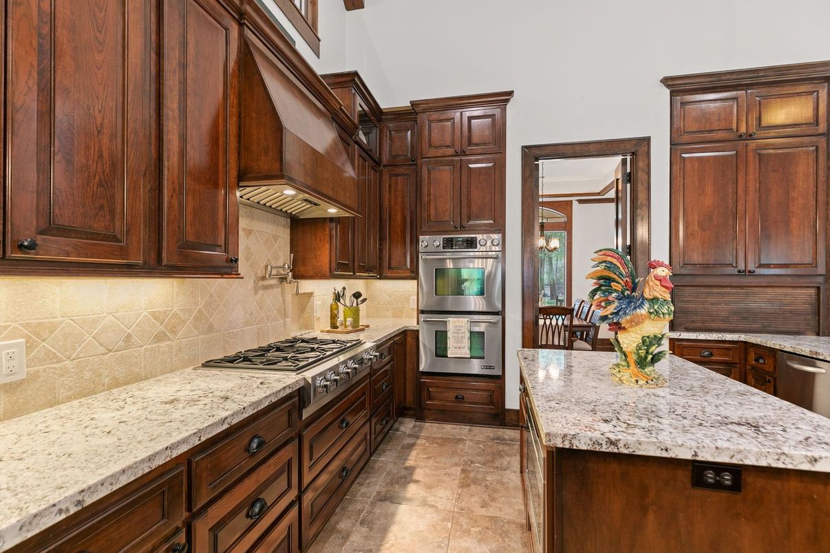 Interior, Kitchen, Stainless Steel Appliances