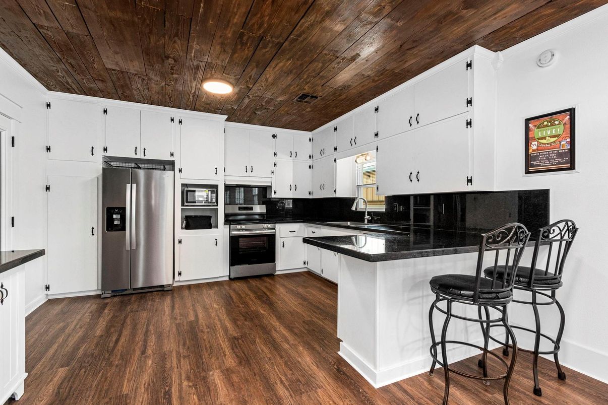 Interior, Kitchen, Recessed Lighting, Stainless Steel Appliances, Wooden Ceilings, Wood Texture Flooring