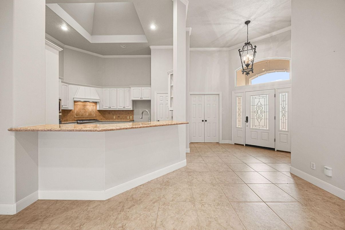 Interior, Kitchen, Pendant Lights, Recessed Lighting