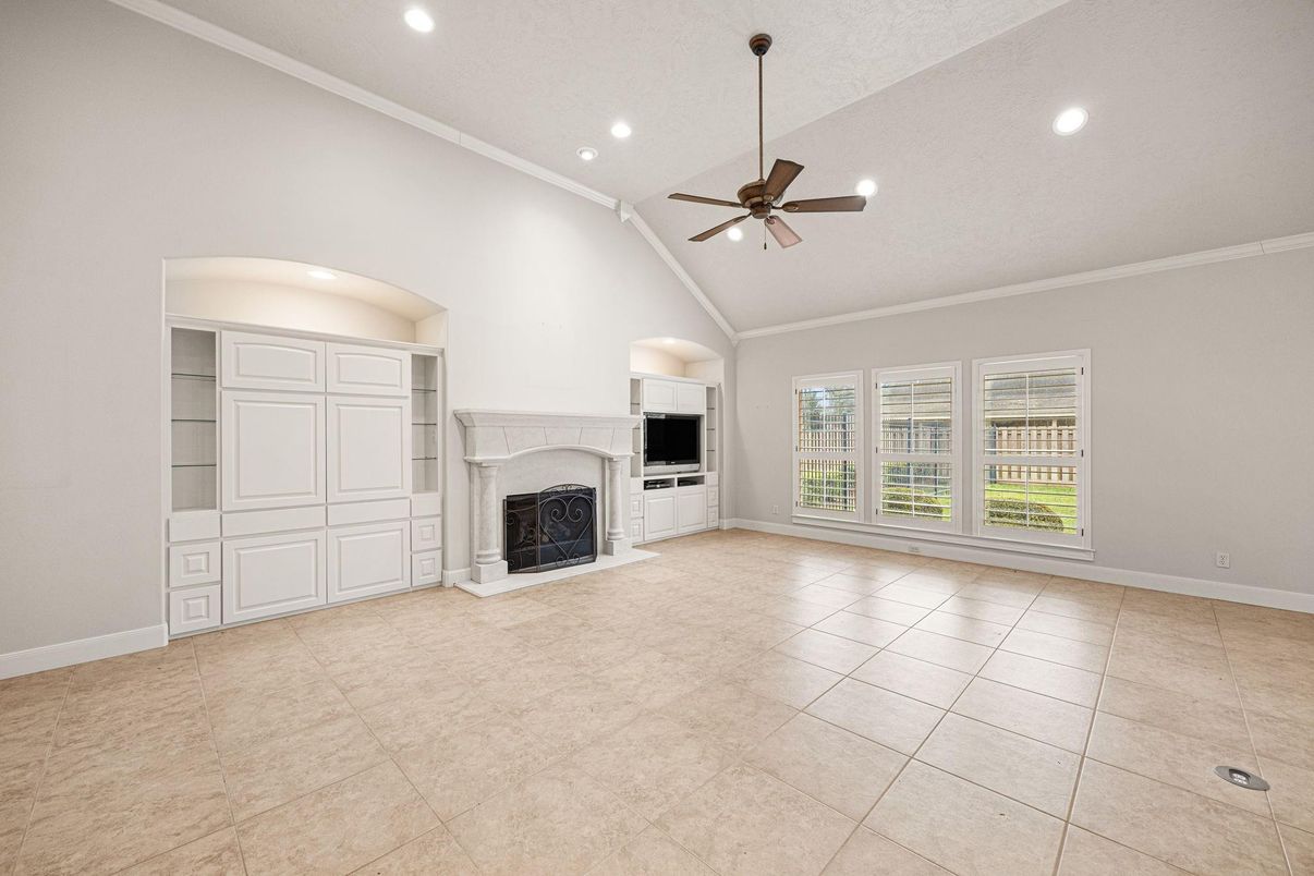 Empty room, Fireplace, Interior, Recessed Lighting