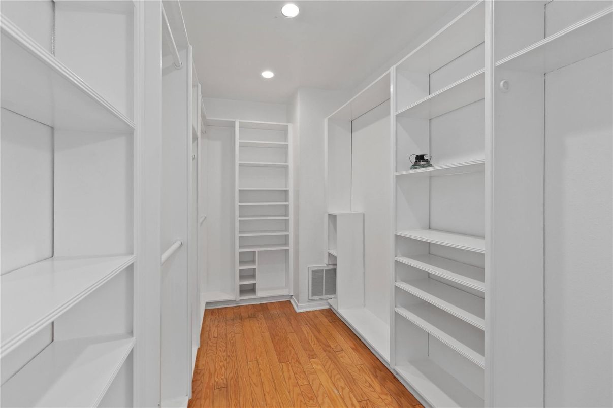 Interior, Recessed Lighting, Walk-in Closets, Wood Texture Flooring