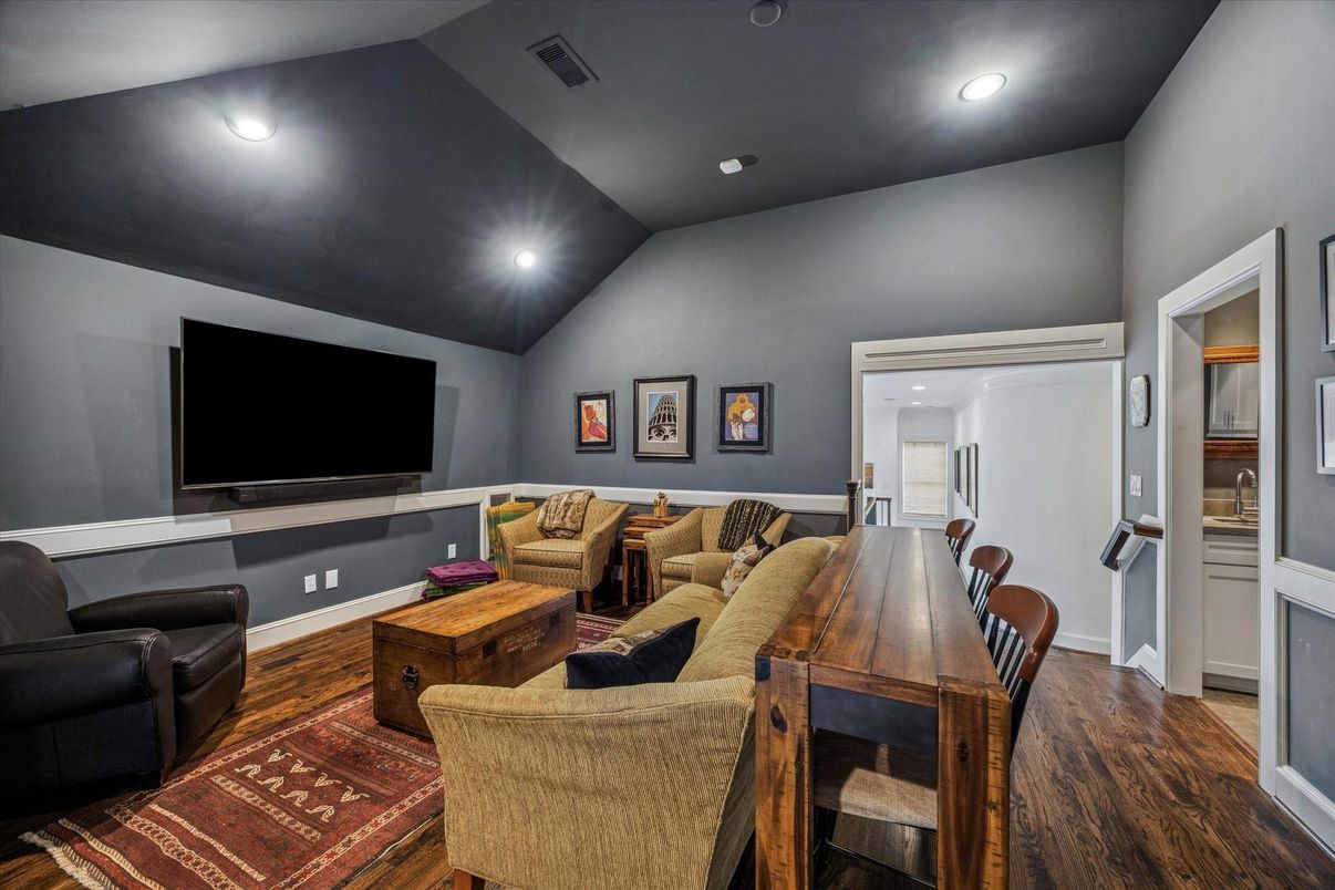 Dining room, Interior, Living room, Recessed Lighting, Wood Texture Flooring