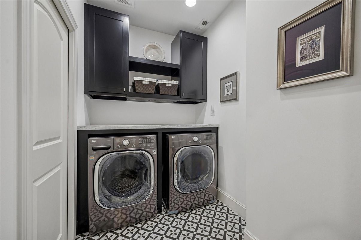 Interior, Recessed Lighting, Washer