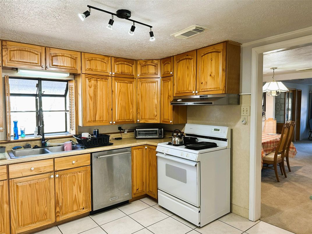 Dining room, Interior, Kitchen