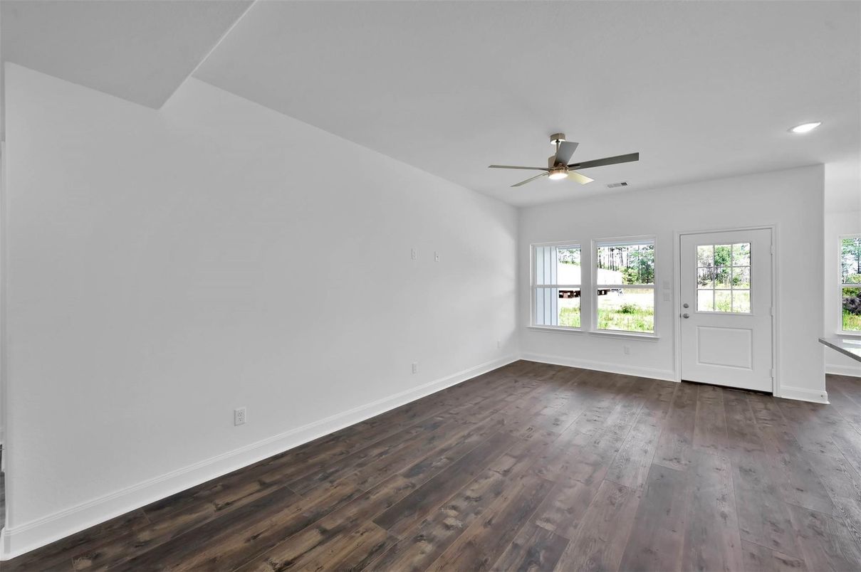 Empty room, Interior, Recessed Lighting, Wood Texture Flooring