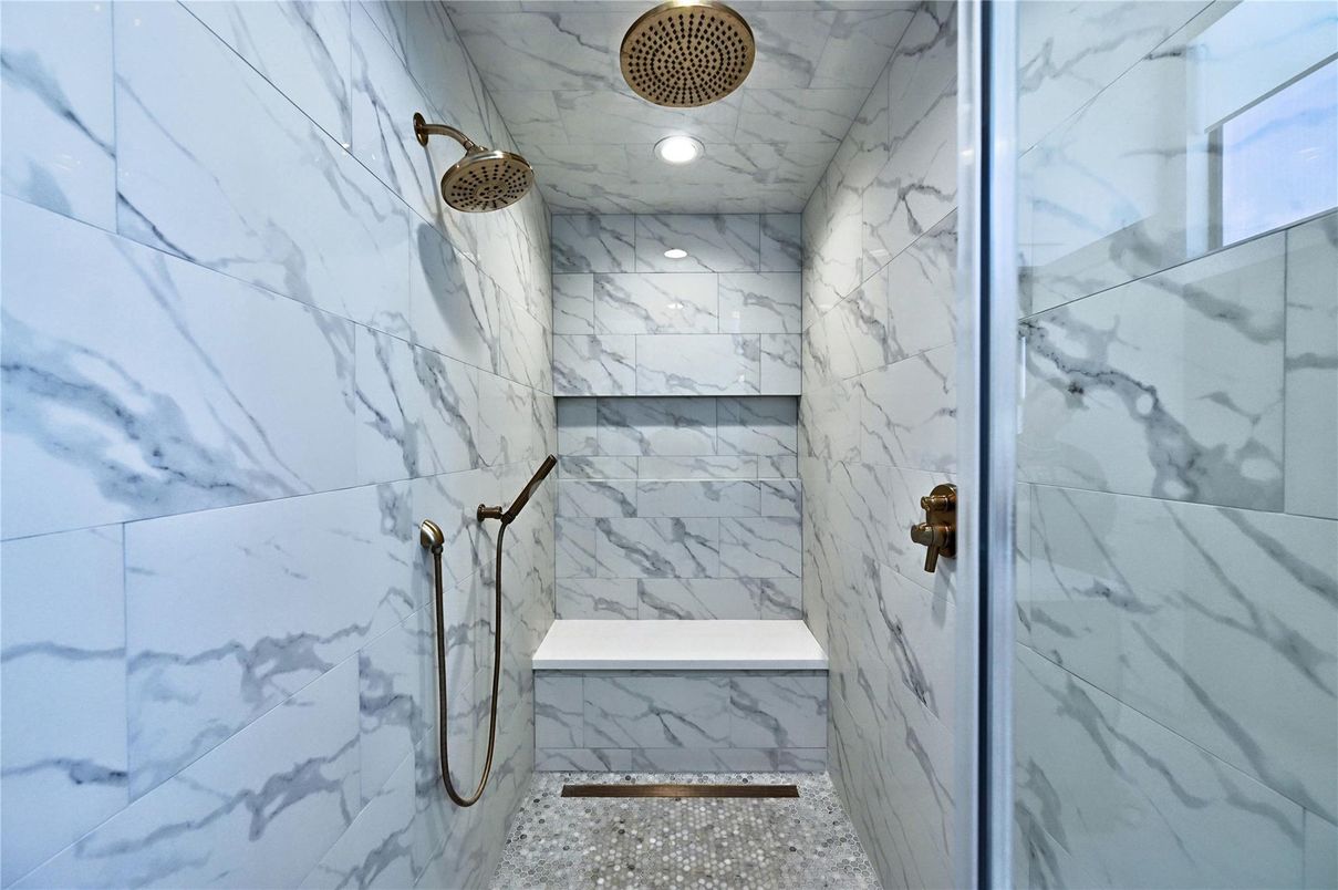 Bathroom, Interior, Marble Walls, Recessed Lighting